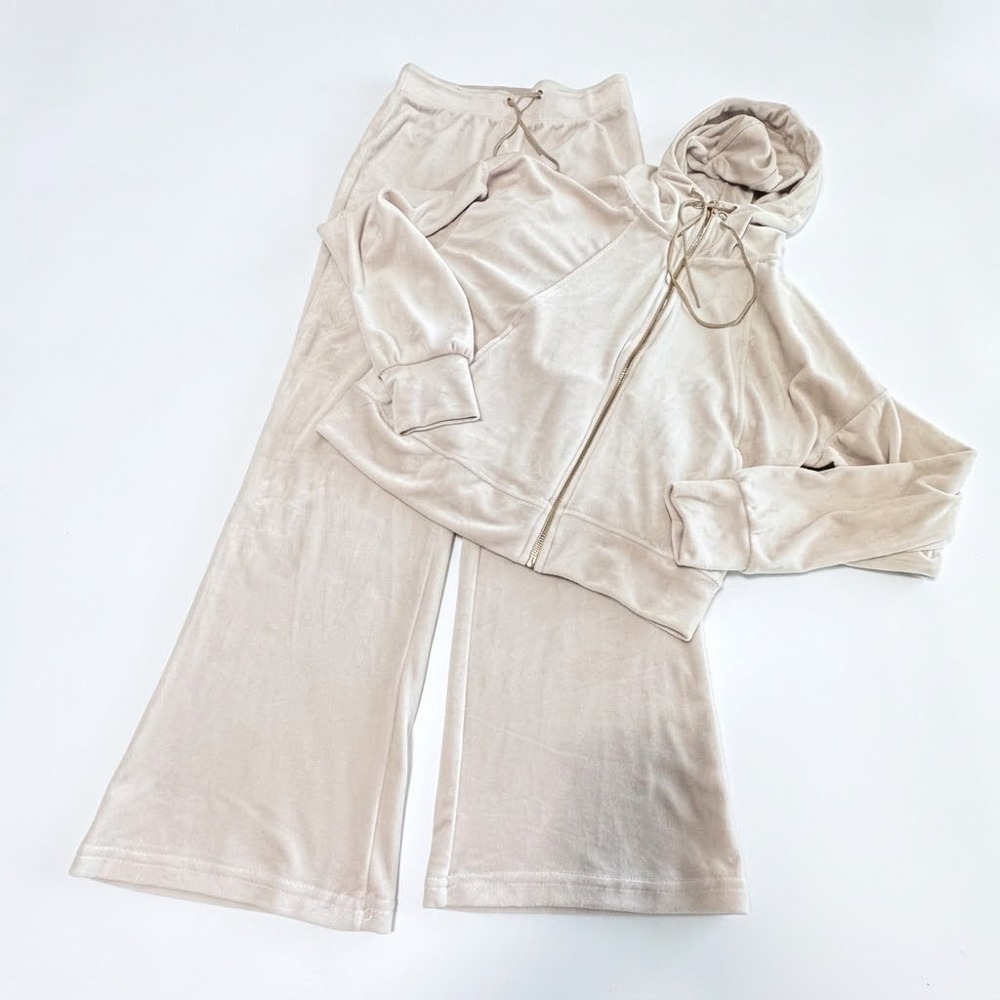 Truth by Republic Beige Velour Tracksuit Set Zip Up Hoodie Wide Leg Pants Small
